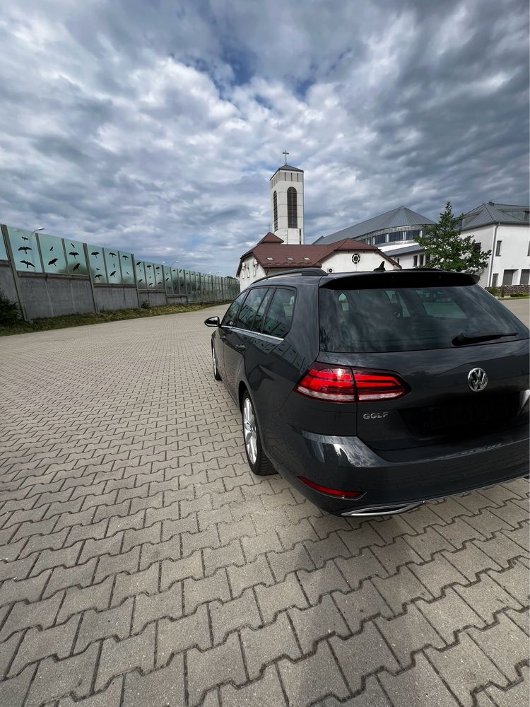Volkswagen Golf VII 1.5 TSI DSG highline