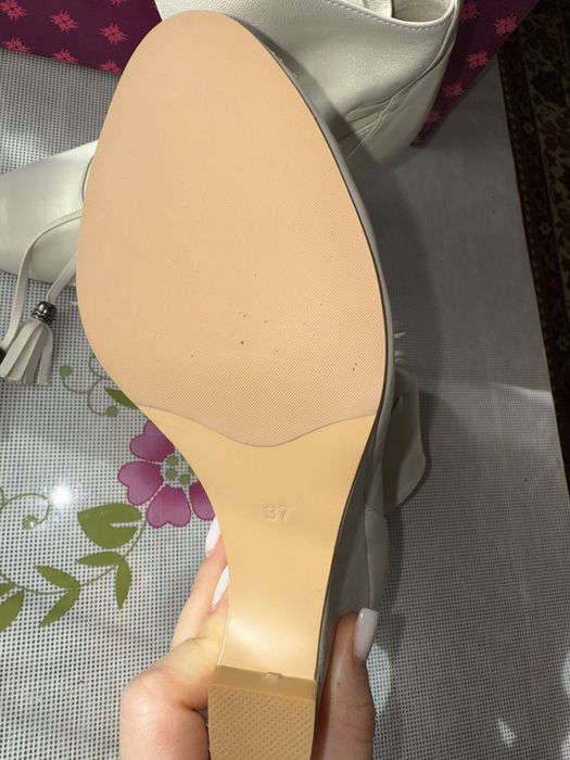 Сапожки, ботінки, взуття осінь