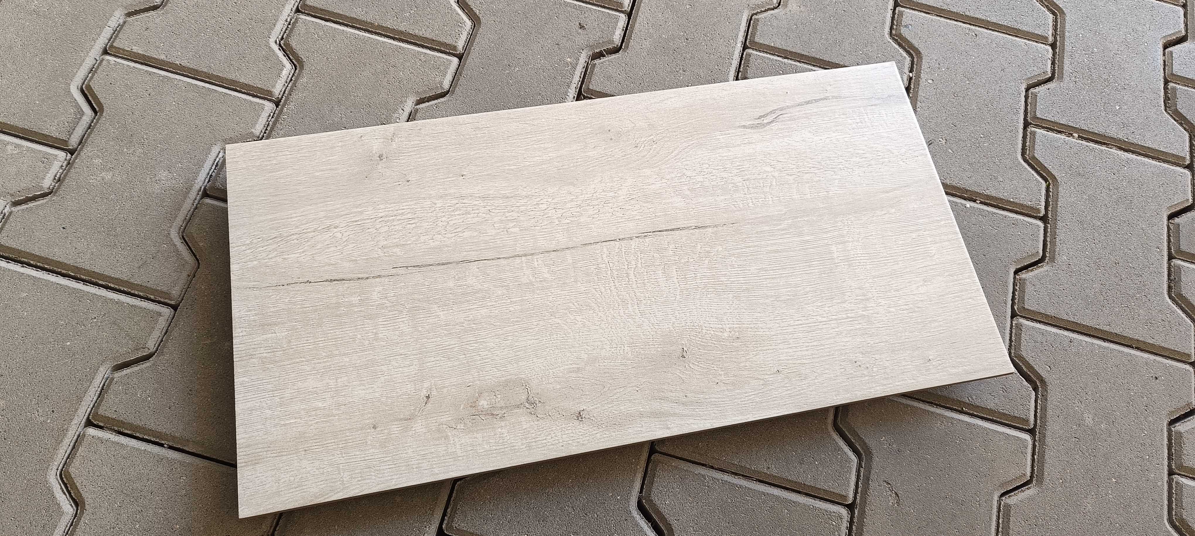 Gres szkliwiony Suomi White Mat 30×60 płytki podłogowo ścienne