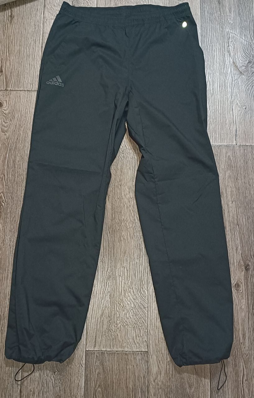 Продам оригинальные штаны Adidas на мембране