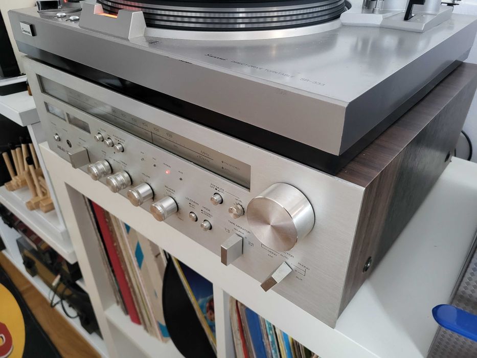 Amplituner Akai AA 1050 HI-FI