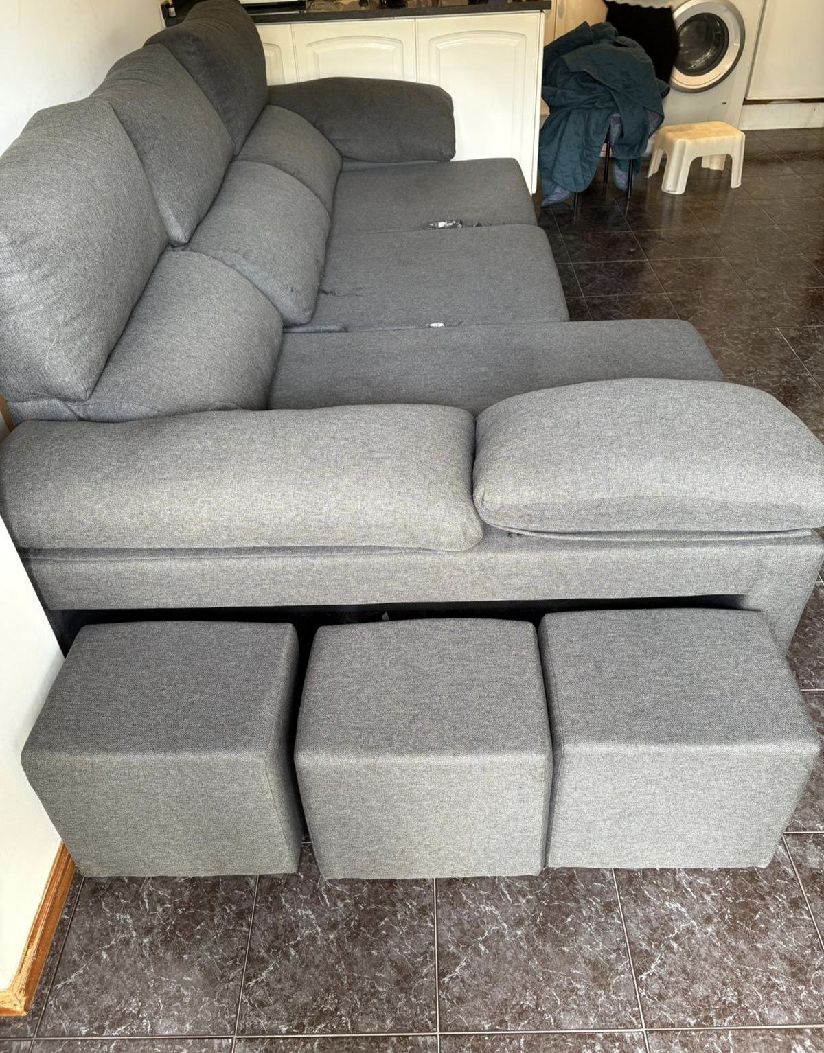 Sofá com chaise long