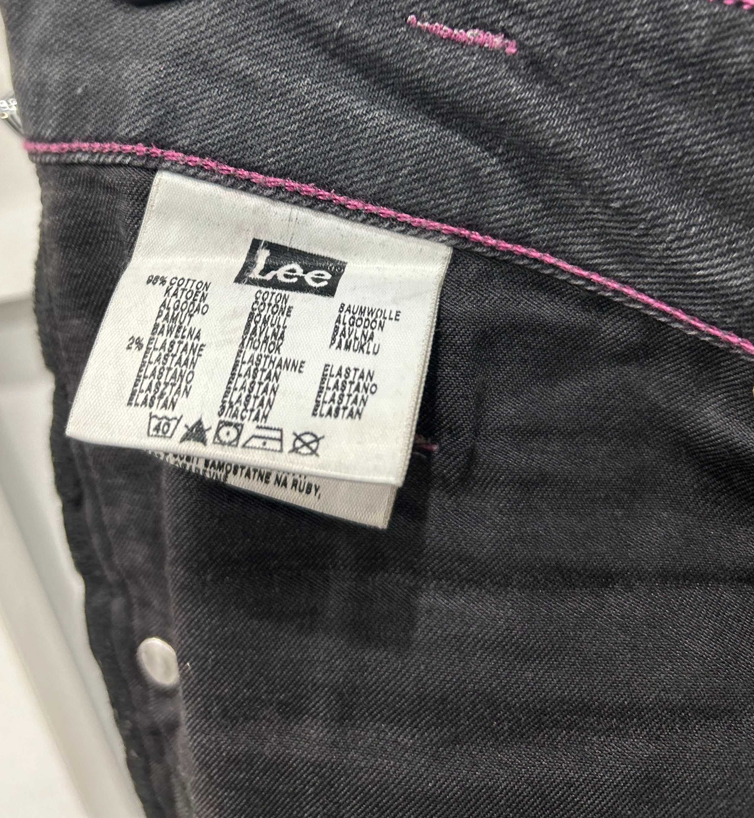 Black Straight Jeans from Lee size S/M biodrówki - casual style