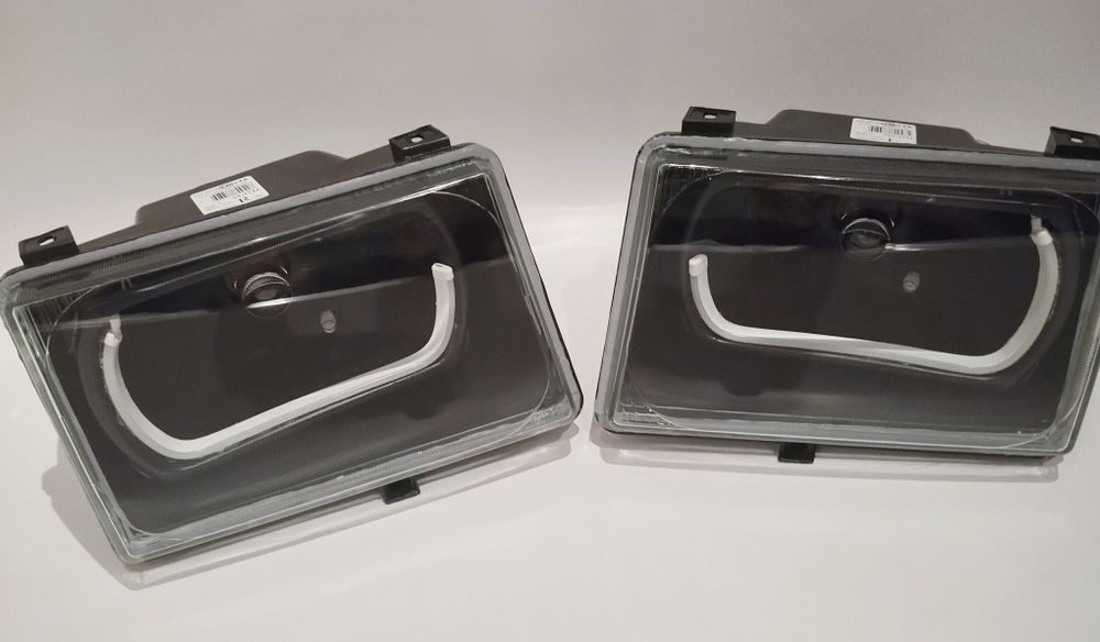 Фары волга 3110, москвич 2141,газель ,бычок с линзой Н4 супер свет