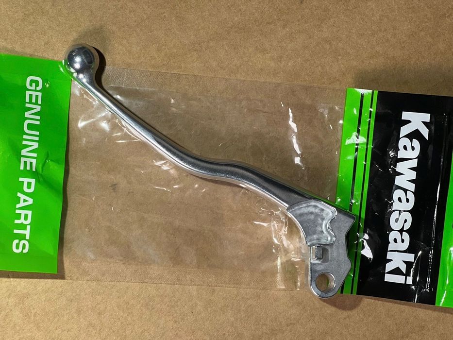 Ручка зчеплення (курок) Kawasaki оригінал