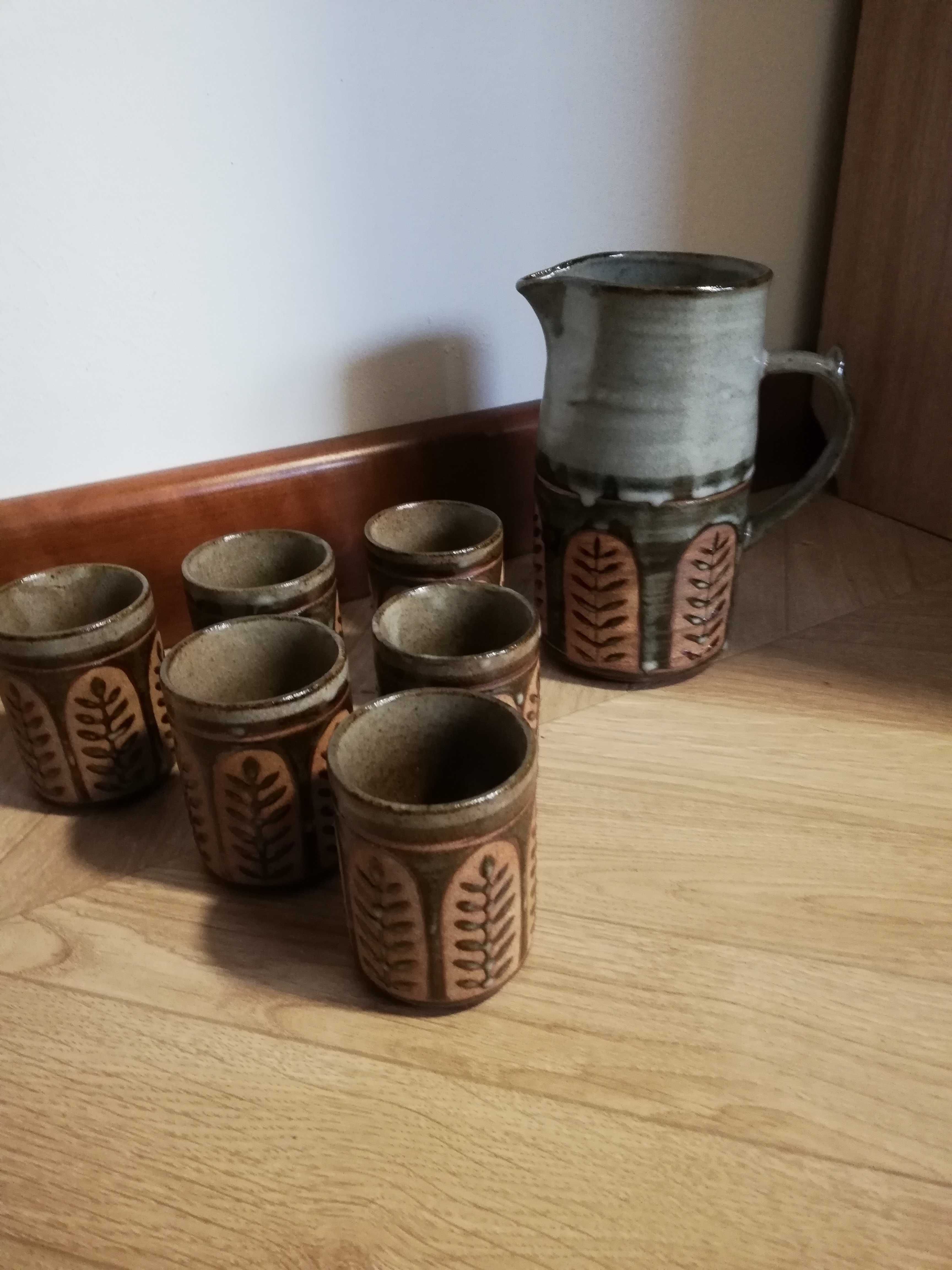 Dzbanek ceramiczny kamionkowy + 6 kubków