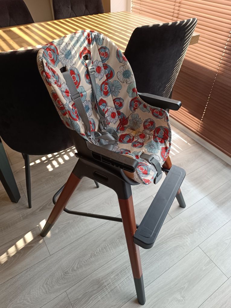 Krzesełko do karmienia Lionelo Mona 2 w 1