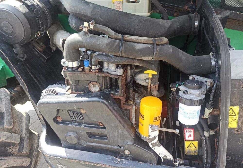 Телескопічний навантажувач JCB 531-70 практичніше Manitou Гарний стан