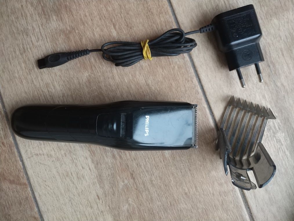 Машинка для стрижки Philips QC 512. Сетевая