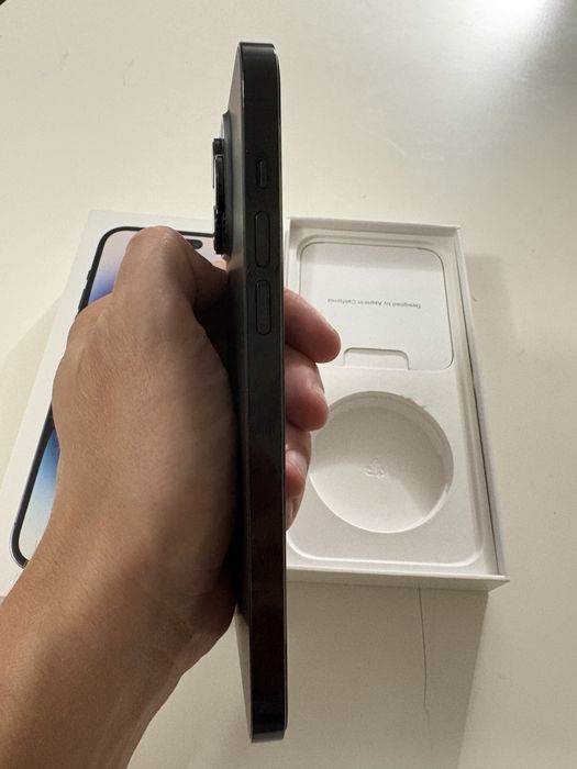 Продам Iphone 14 Pro Max 256 gb Space Black