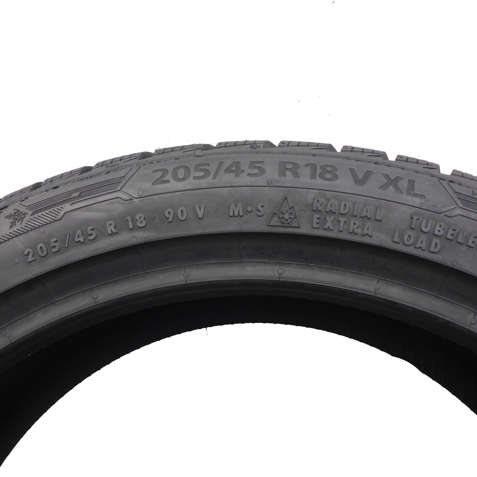 Opony 205/45/18 Barum 205/45R18 90V XL Zimowe 2021 Nieużywane