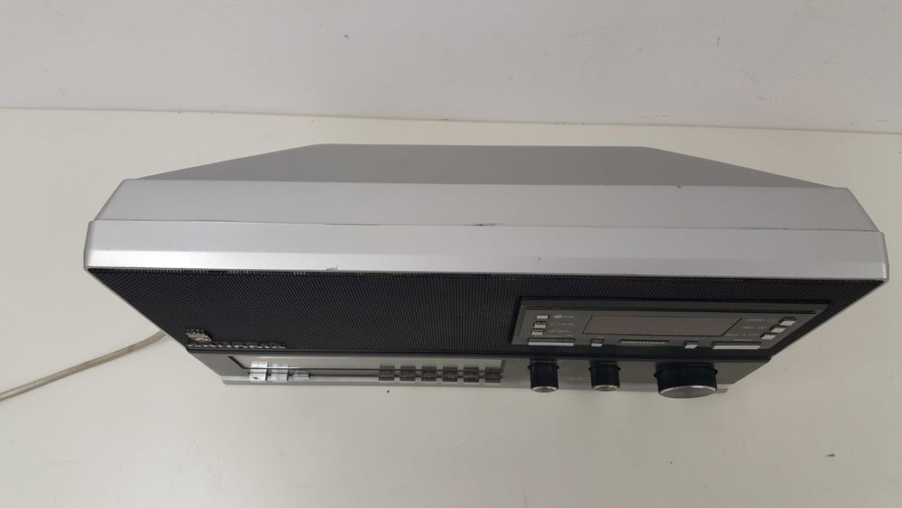 Radio Vintage GRUNDIG RF 1100 Zegar