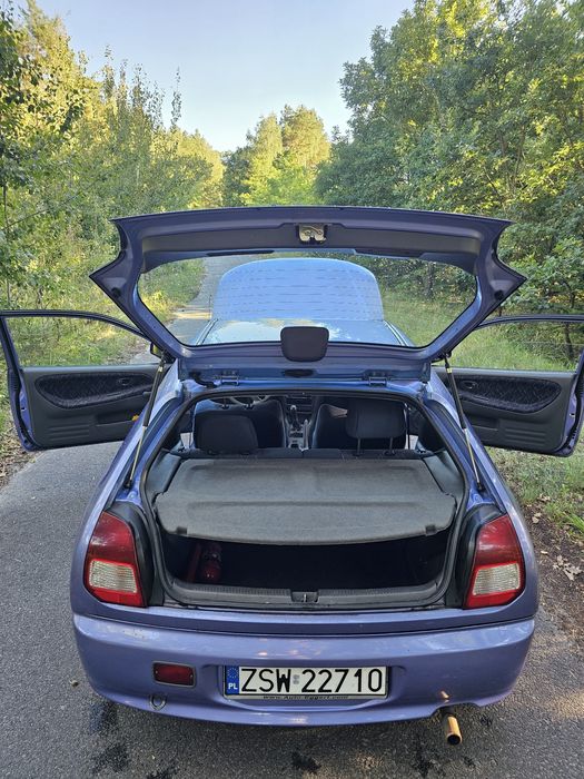 Mitsubishi Colt 1999 - 1.3 benzyna