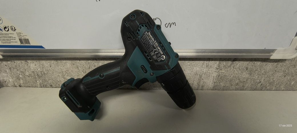Wkrętarka Makita HP333D 12v wersja z udarem używana sprawna