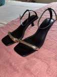 sapatos de salto baixo
