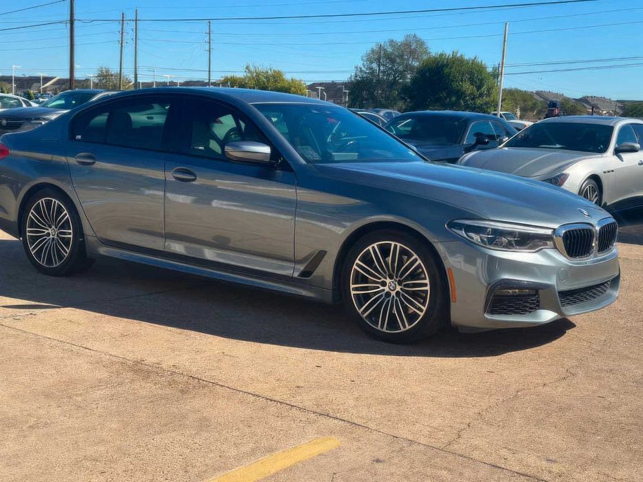 BMW 5 Series 530i      2019