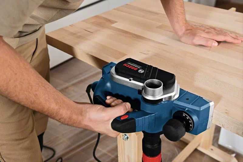 Електрорубанок рубанок Bosch GHO 26-82 D PROFESSIONAL