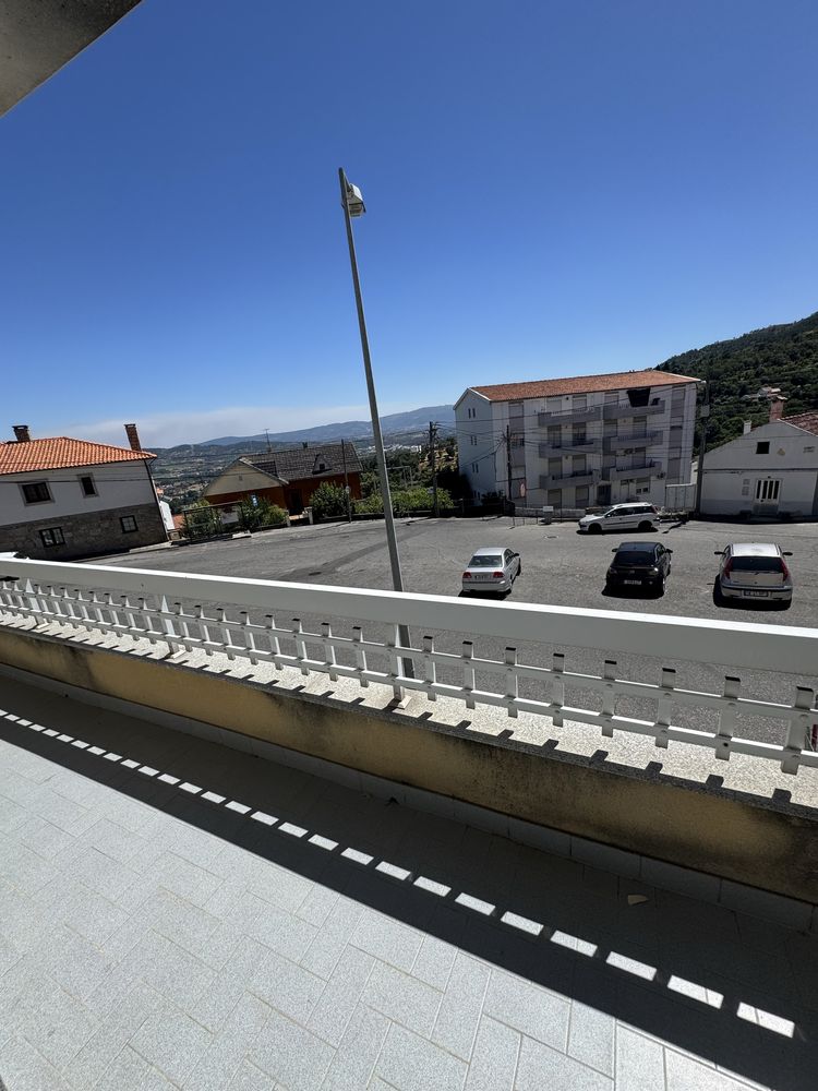Arrenda se apartamento T3 totalmente mobilado