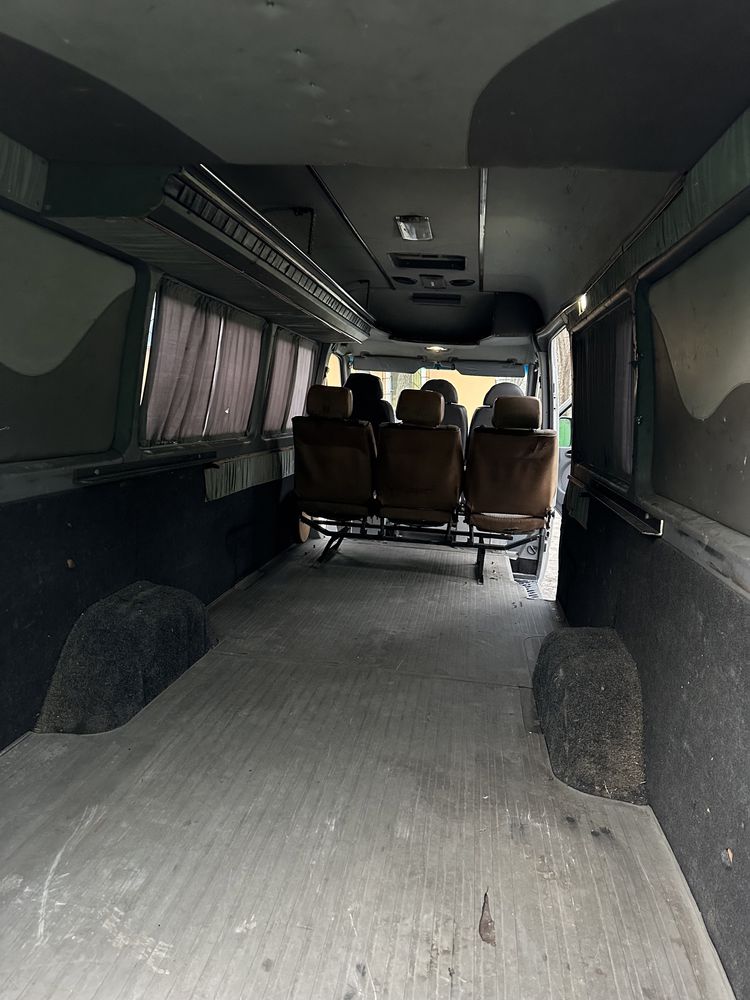 Mercedes Sprinter (DODGE) 2.7 2005 год