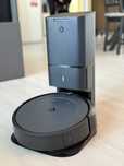 Robot sprzatajacy iRobot Roomba i3+ (model i3554)