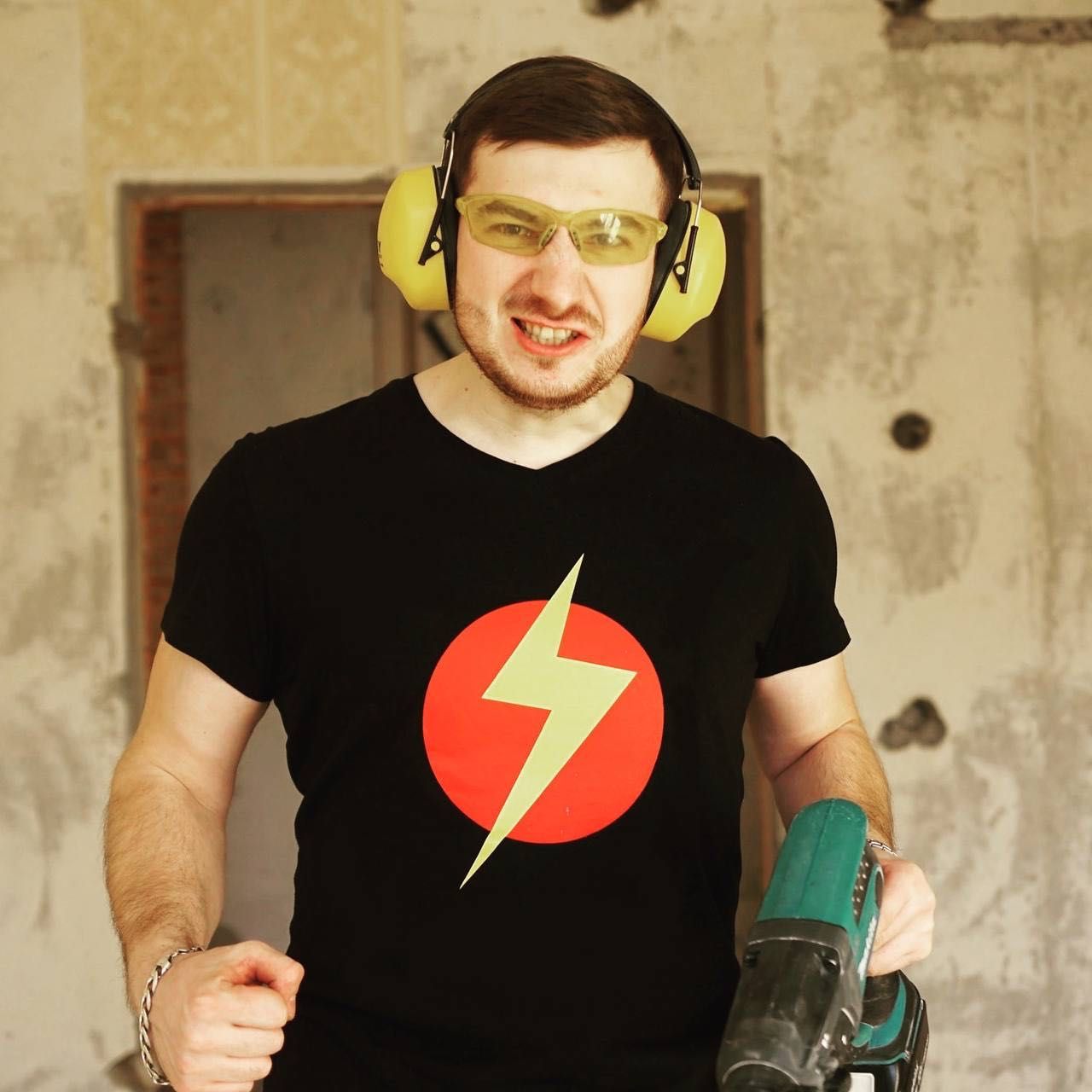 Elektryk, Usługi elektryczne/ Электрик, Услуги частного электрика