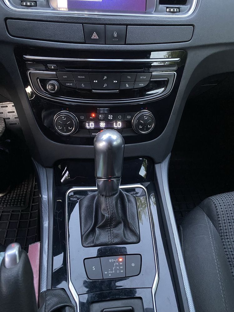 Peugeot 508 sw 2016