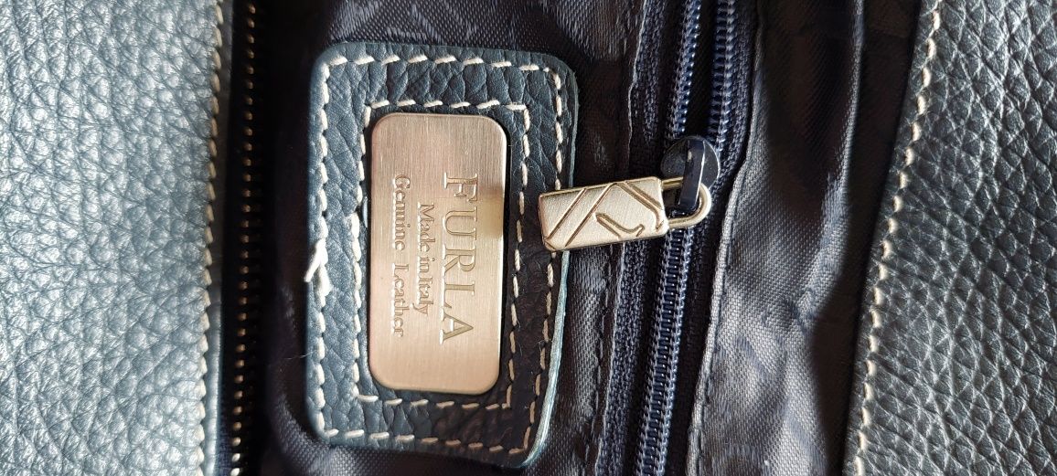 Skórzana torebka FURLA