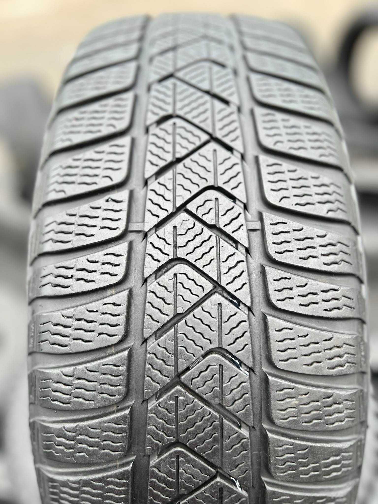 Зимові шини 205/60 R16 Pirelli Sottozero3 4шт Romania