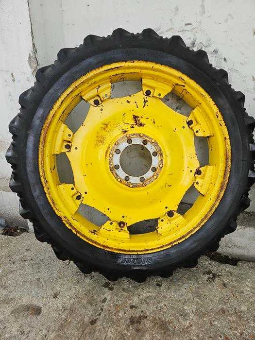 2 Koła rolnicze, wąskie uprawowe 12,4R46