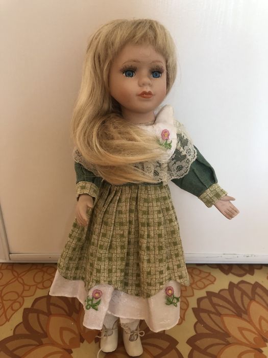 Lalka porcelanowa 40 cm