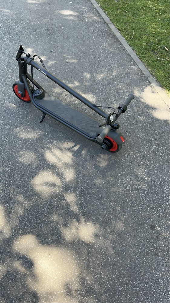 Електросамокат Xiaomi Ninebot eKickScooter Zing C20 Black
