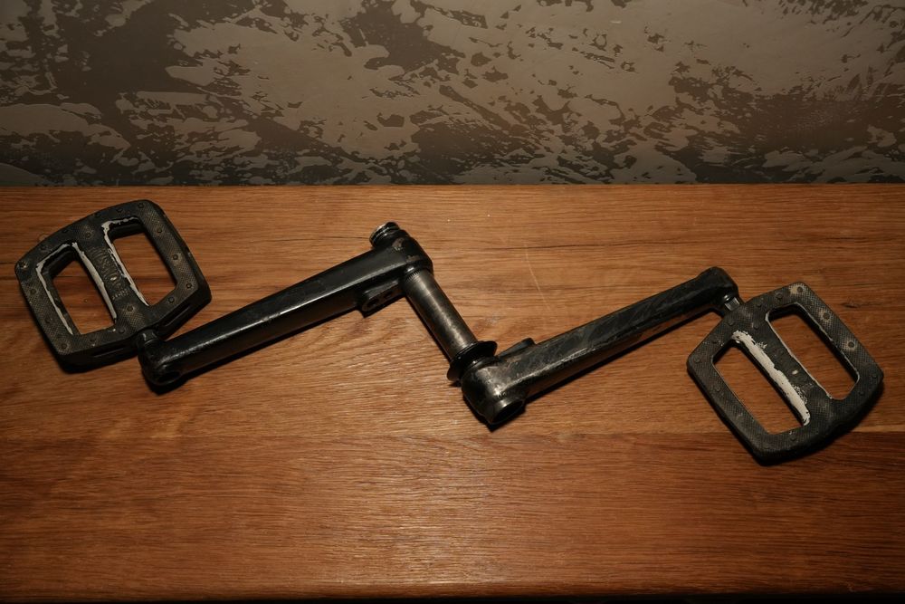 Шатуни Animal Akimbo 175mm bmx та педалі BSD Jonesin