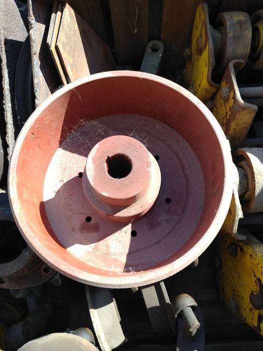 Тормозной барабан, шкив ф200, 300 мм.