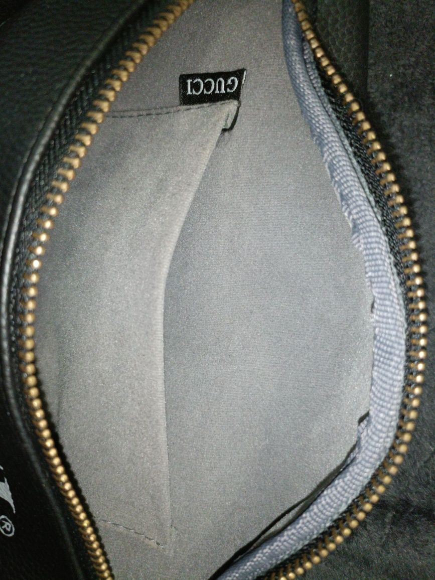 Pojemna Torebka/nerka GUCCI