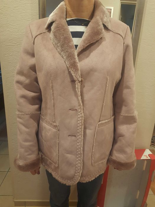 Kożuszek pudrowy róż