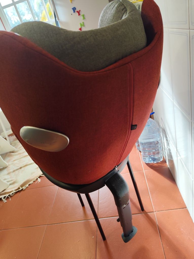 Sirona cadeira rotativa mais isofix