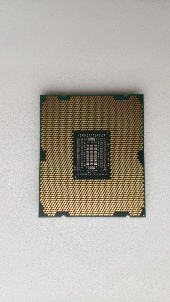 процесор Lga 2011 Intel Xeon E5-2670