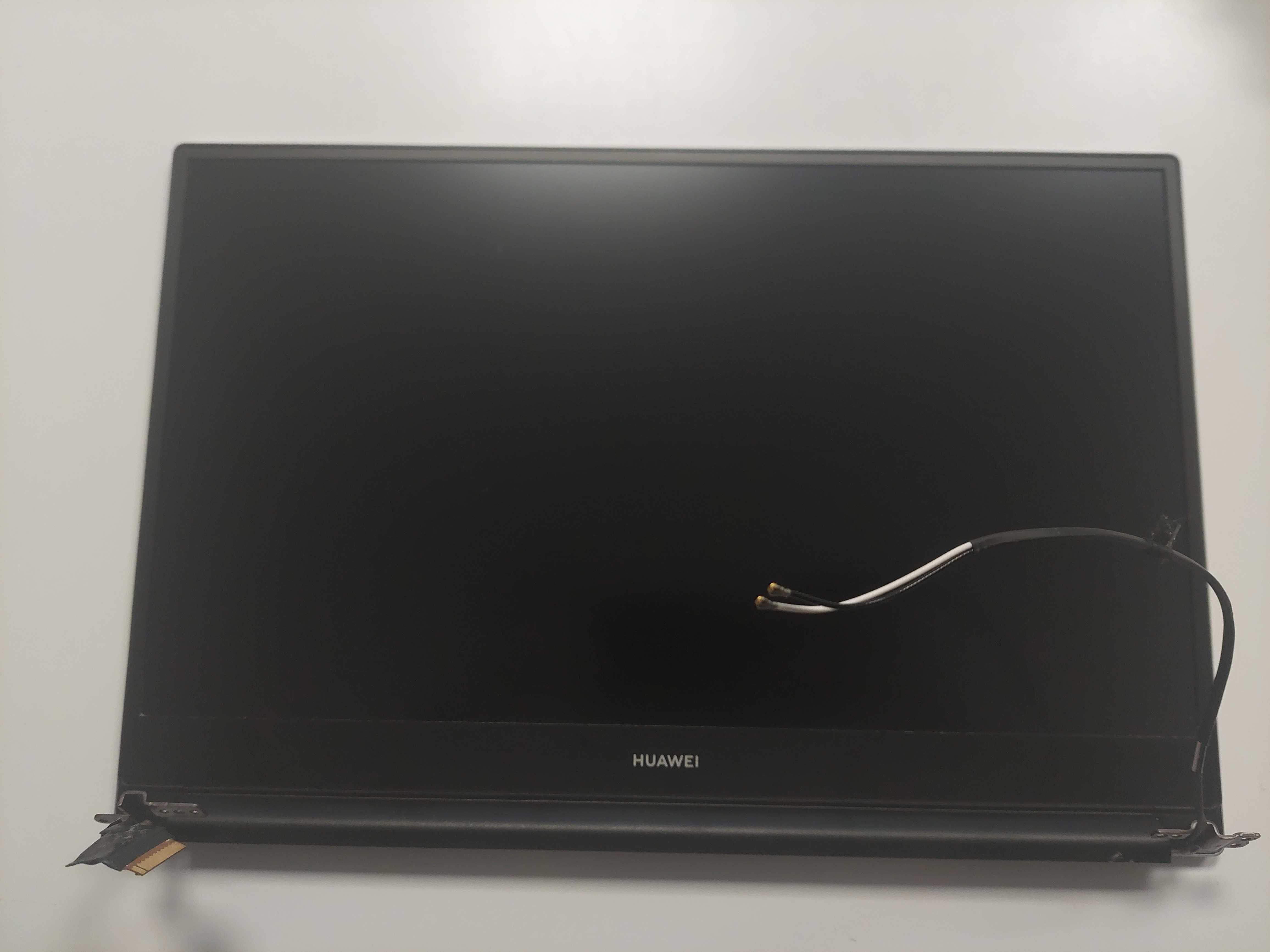 Huawei Matebook D14 skrzydło matrycy