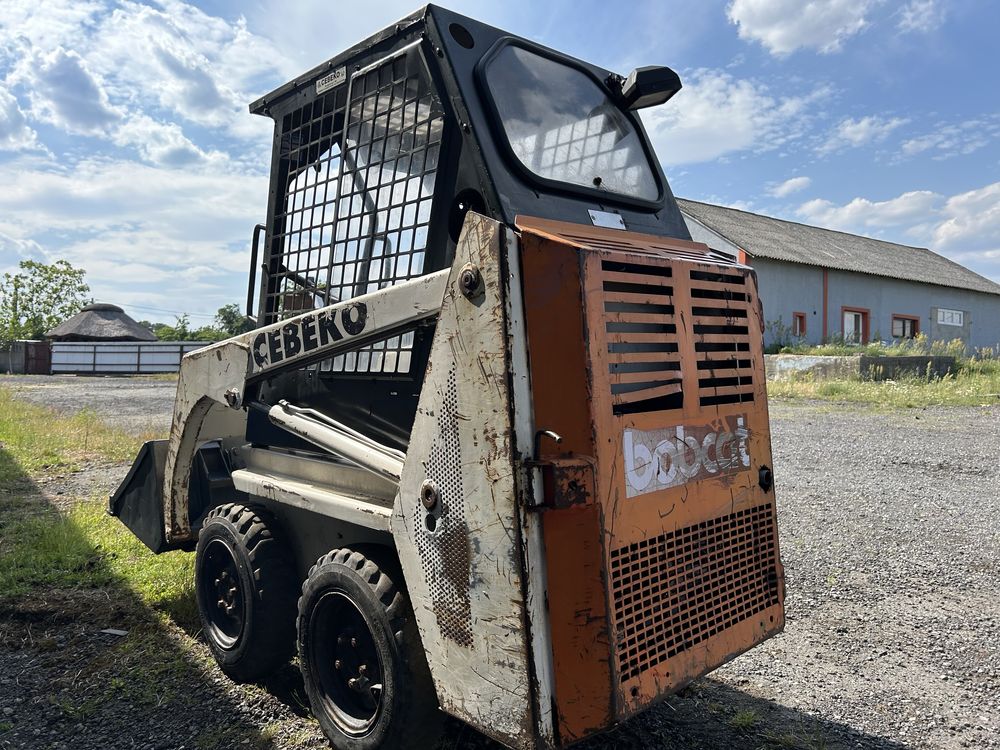 Sprzedam bobcat 440 nowy silnik kohler