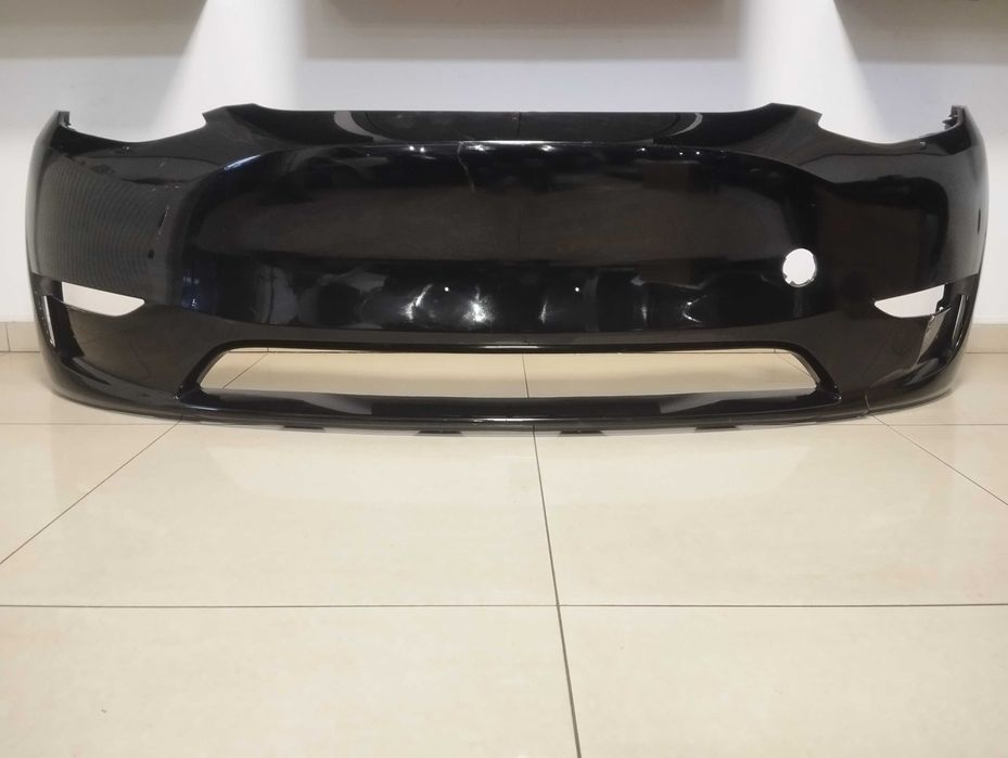 Бампер передній Tesla MY Model Y 2022 2023 2024 без ПАрктРОНіка