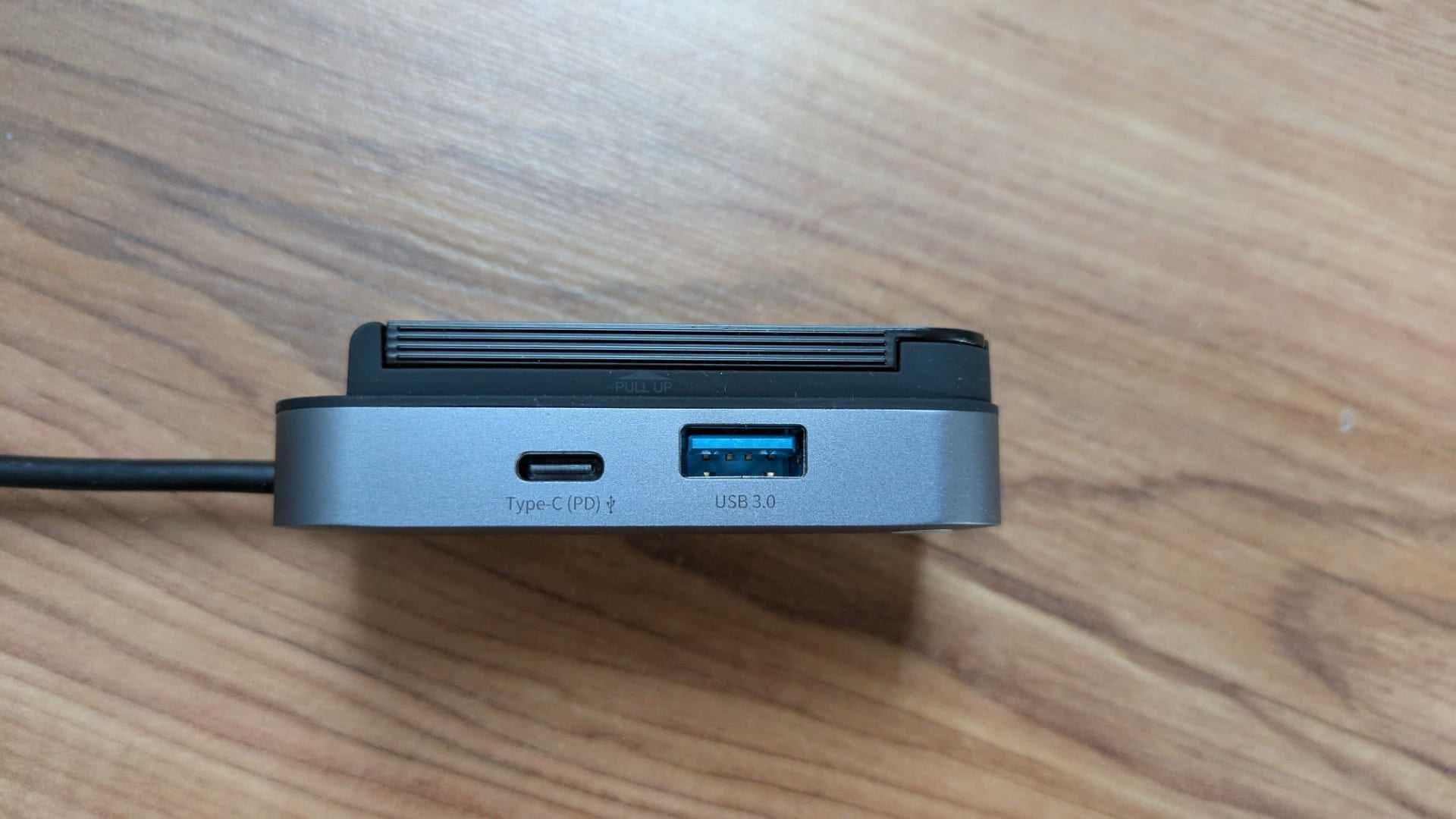 Baseus Uniwersalny HUB USB- C do tabletu / smartfona 4w1 Steam Deck