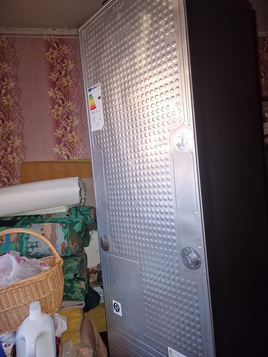 SAMSUNG Холодильник NO FROST INVERTOR с морозилкой НОВИЙ