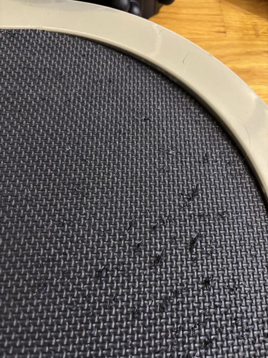 Вібромасажер зі змінними насадками