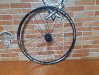 Roda Black Jack Sniper DH 26 20mm - Bom Estado