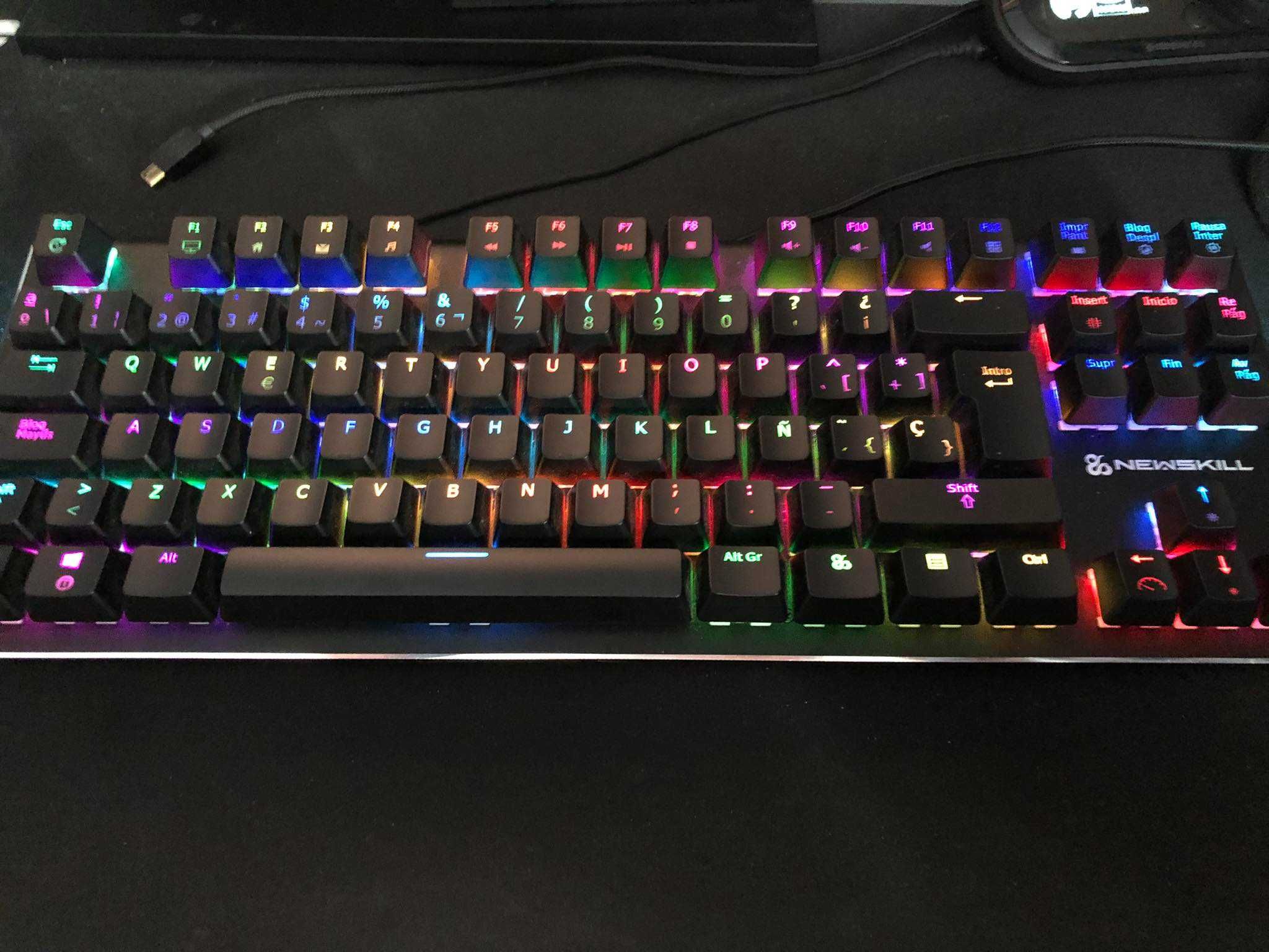 Klawiatura gamingowa NEWSKILL Serike TKL - Red Switch