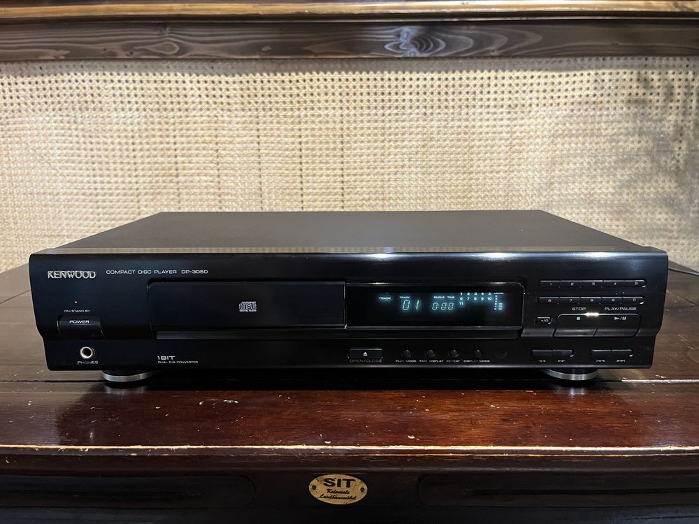 Zestaw stereo Kenwood KA-4040R , DP-3050 ,