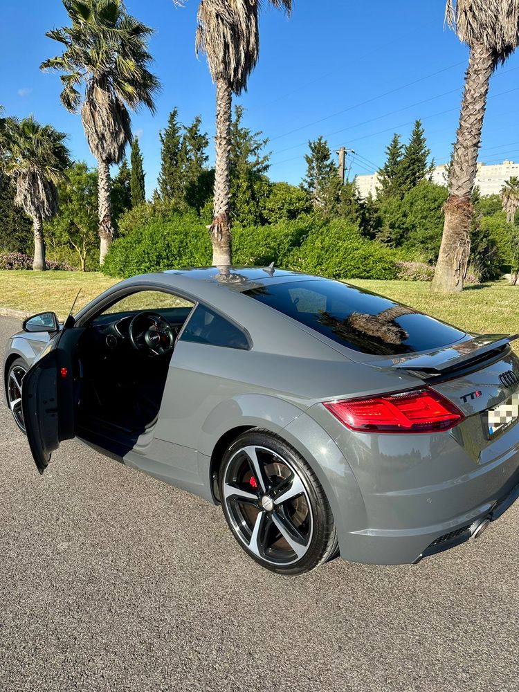 Audi TT 2.0 quattro