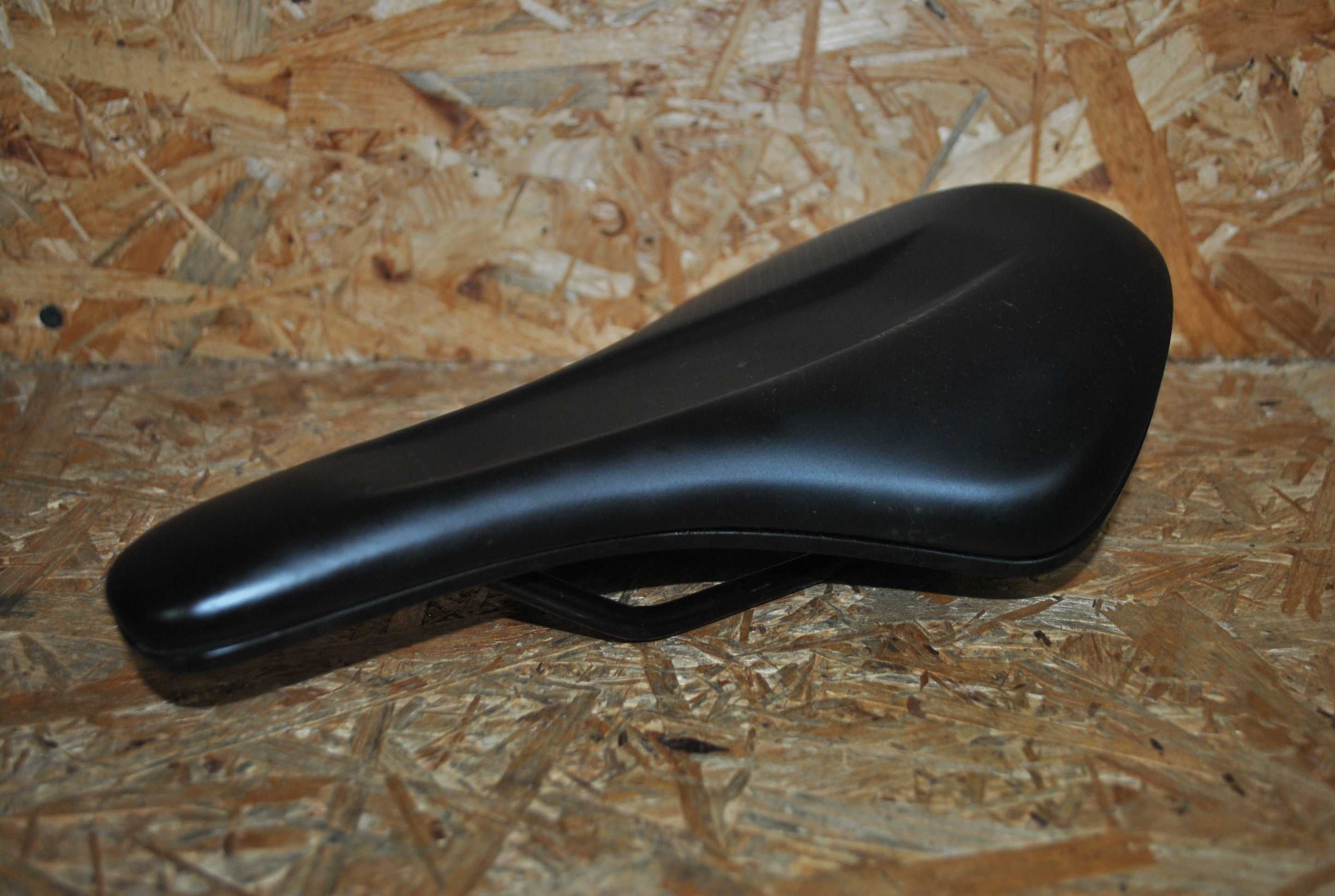 Siodełko Selle Royal Comfort Groove 145x255mm Mtb gravel