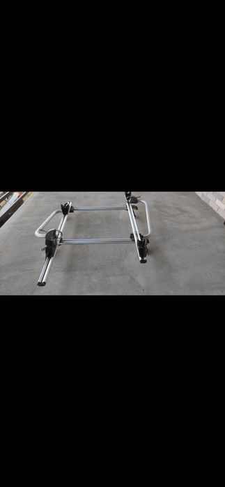 Рейлинг бмв ( багажник) для перевозки велосипеда