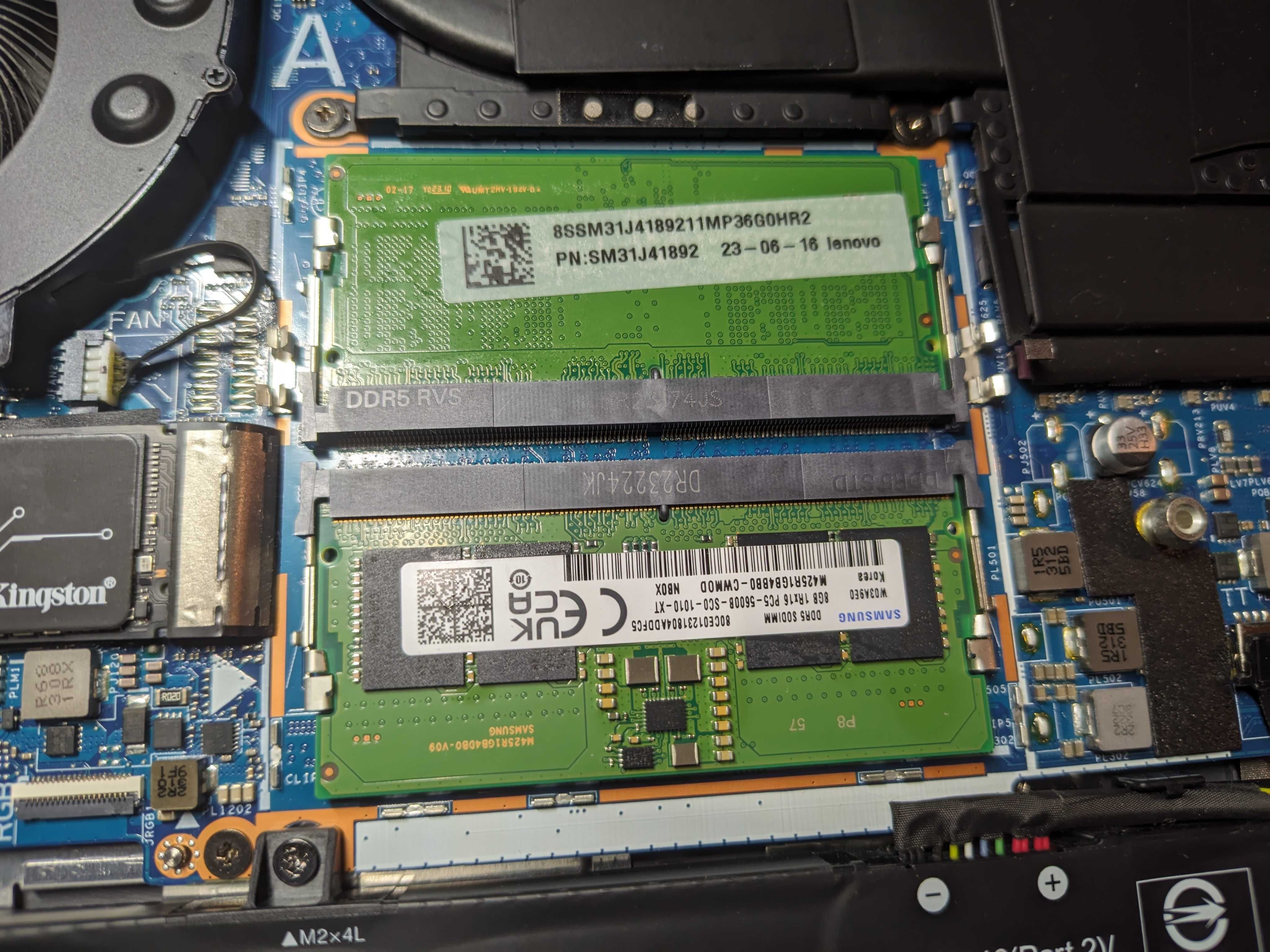 SoDIMM DDR5 16GB (2x8GB) 5600 MHz CL40 Samsung (M425R1GB4BB0-CWMOD)